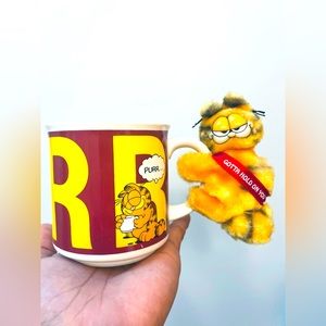 Vintage 1978 Garfield Mug Purr-Gotta Hold On You-Cup Hugger-Jim Davis RARE!